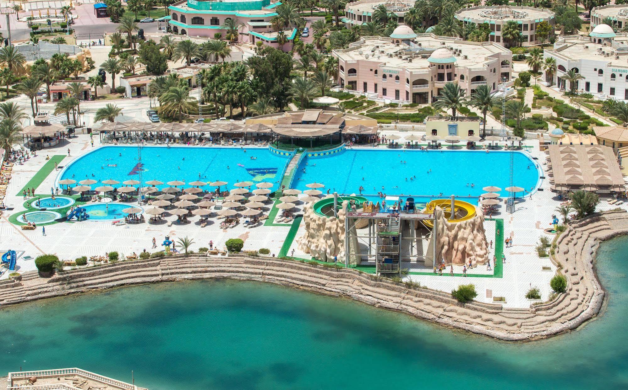 Golden 5 Sapphire Suites Hotel Hurghada Exterior photo