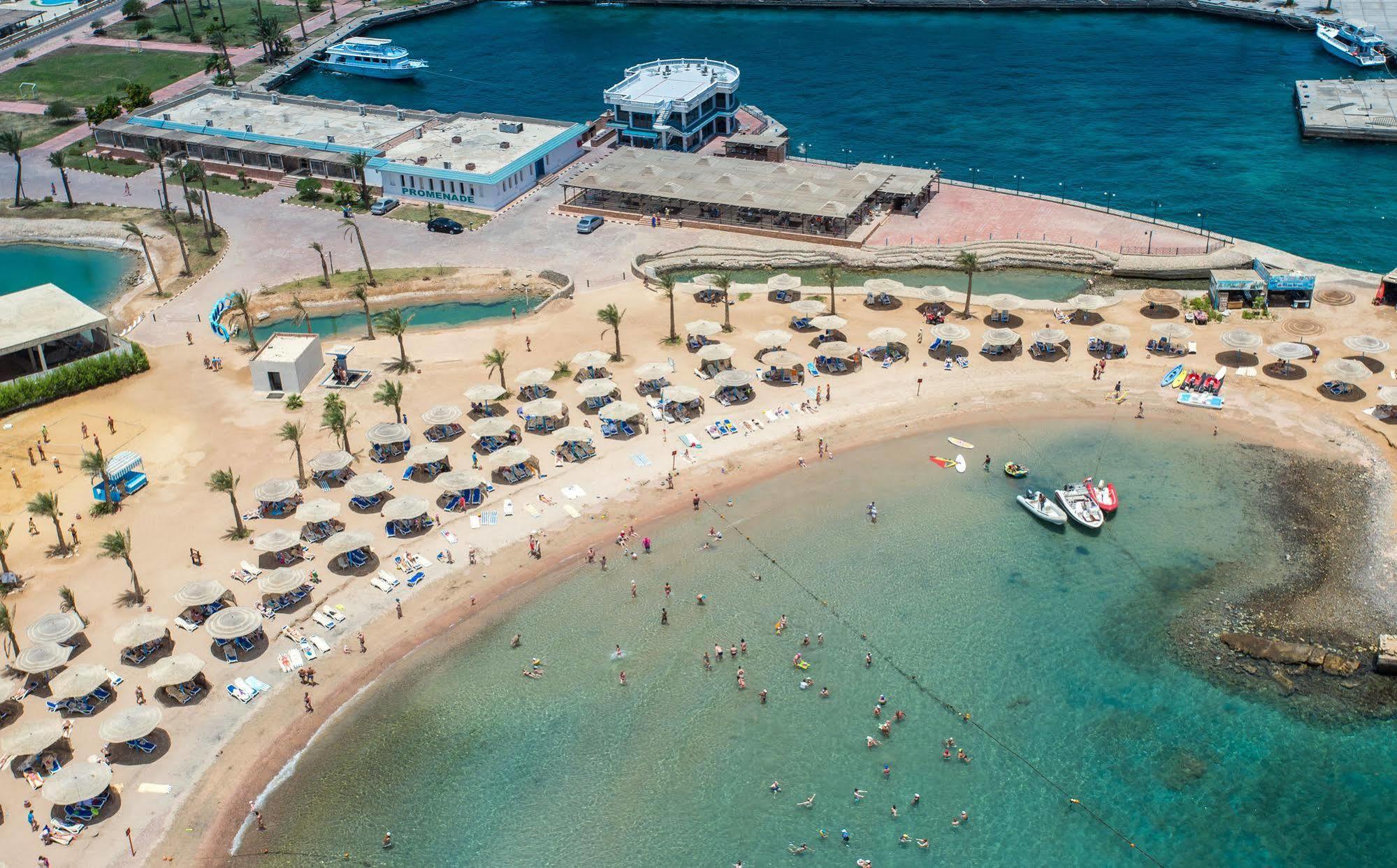 Golden 5 Sapphire Suites Hotel Hurghada Exterior photo