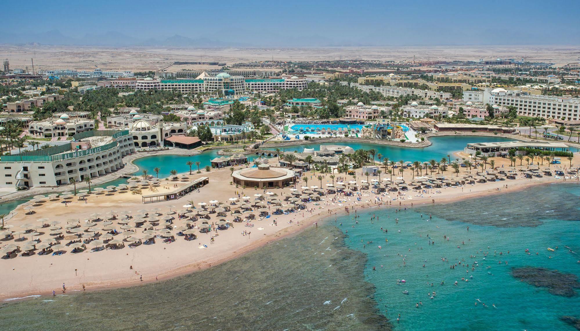 Golden 5 Sapphire Suites Hotel Hurghada Exterior photo