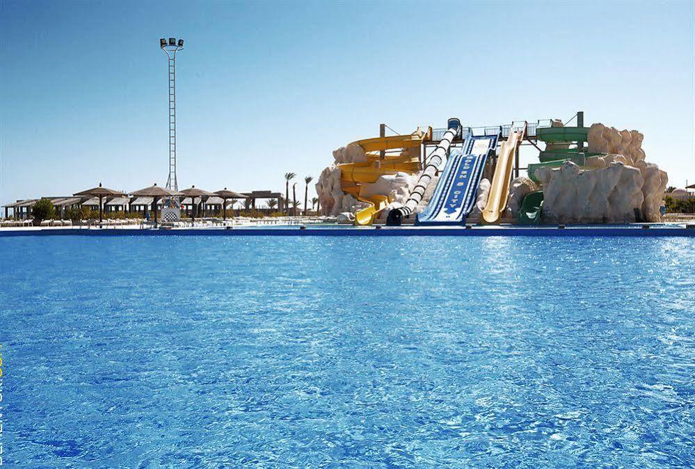 Golden 5 Sapphire Suites Hotel Hurghada Exterior photo